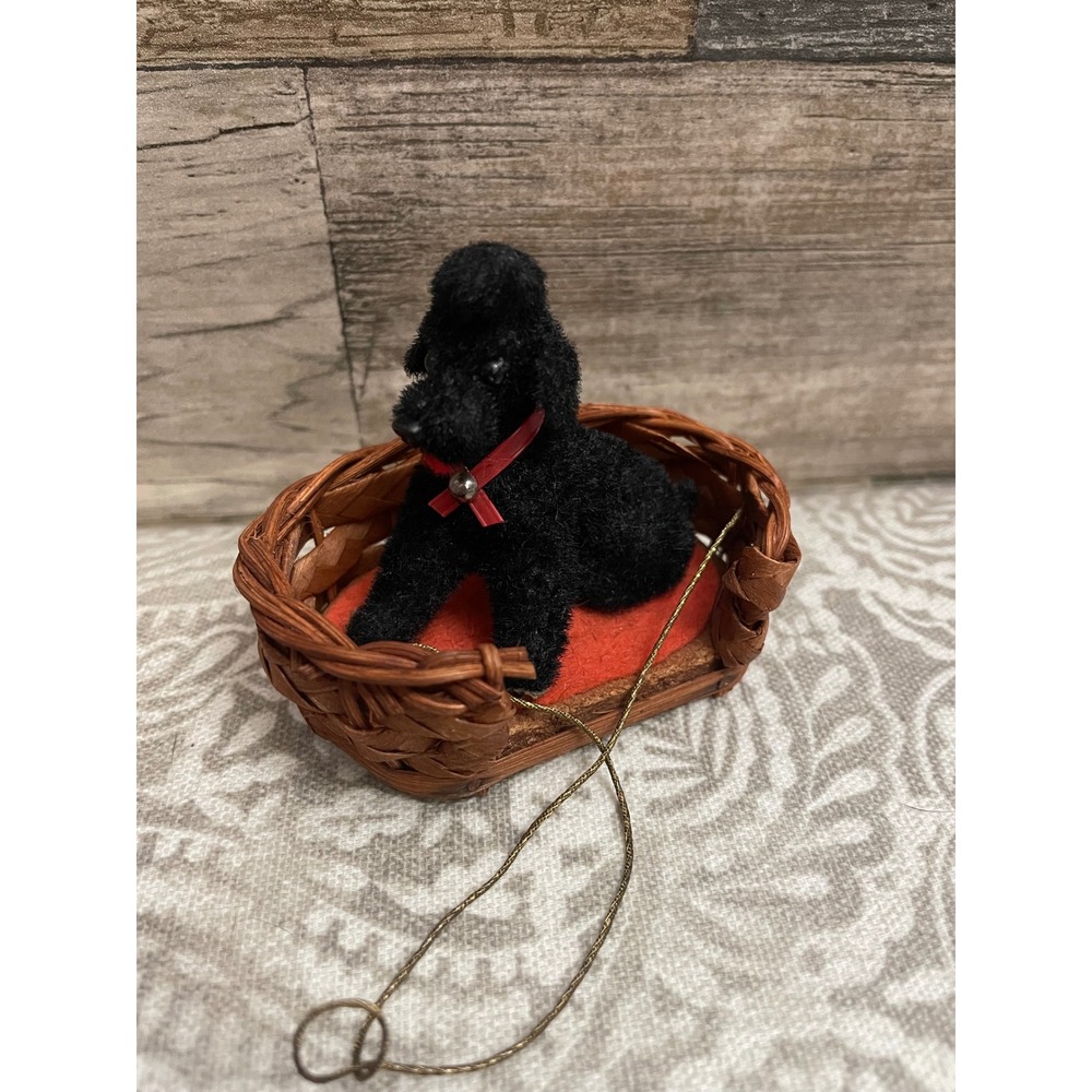 Wagner Kunstlerschutz Vintage W Germany Handwork FLOCKED Animal Dog/bed ornament